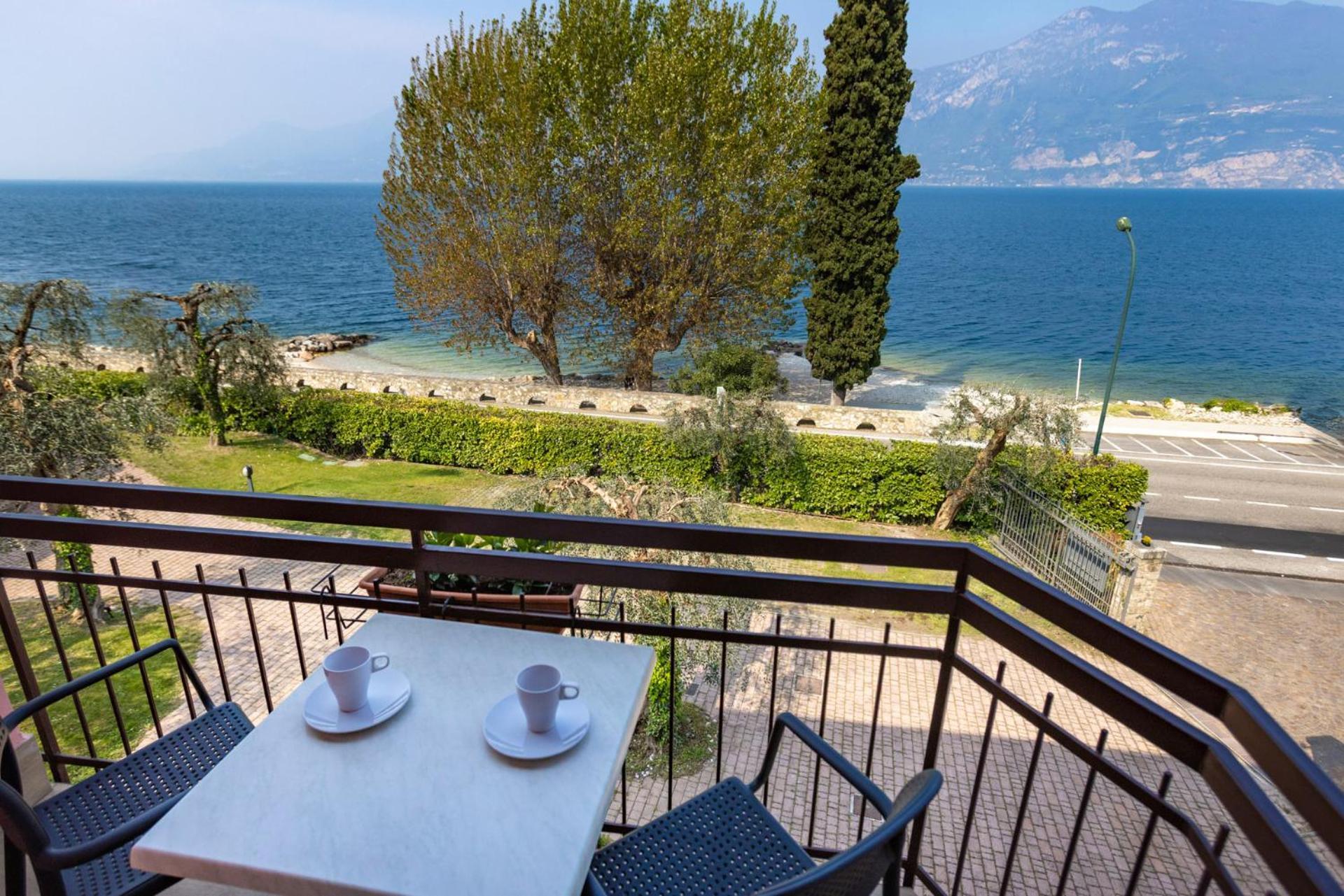 Residence Solei Classic & Plus Brenzone sul Garda Exteriér fotografie