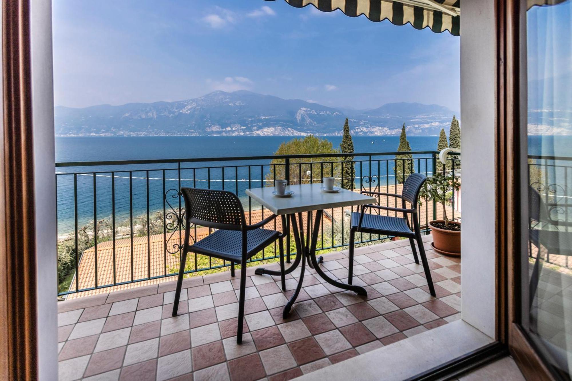 Residence Solei Classic & Plus Brenzone sul Garda Exteriér fotografie