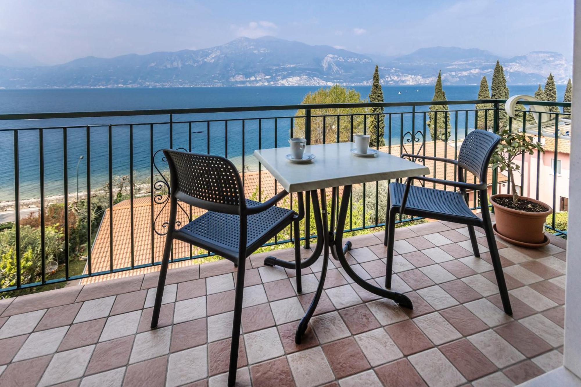 Residence Solei Classic & Plus Brenzone sul Garda Exteriér fotografie